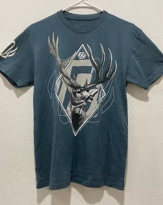 Women's Deadeye T-Shirt Size S Short Sleeve Crew Neck Pullover Blue Elk Head • $14.75