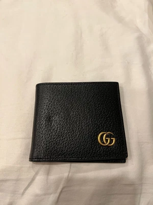 $500 • Buy Brand New Gucci Mens Black Leather Wallet From Italy 100% Authentic 