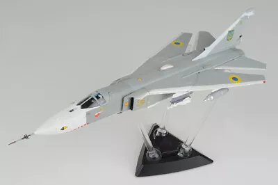 Calibre Wings 1/72 Su-24MR Fencer-E Airplane Yellow 35 Ukrainian Air Force • $113.99