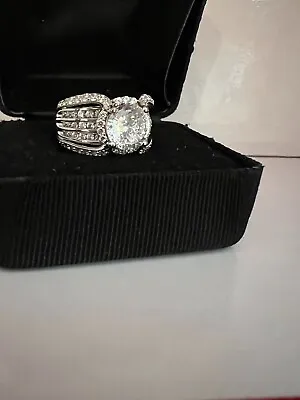 HSN Victoria Wieck  Round Center Ring Anniversary Bridal Beautiful Ring Size 7 • $79.92