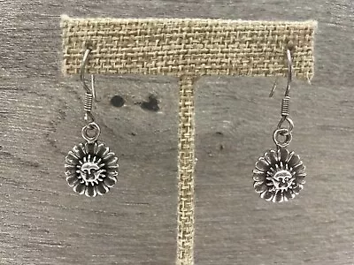 Vintage 925 Sterling Silver Sunny Face On Flower Sunflower Earrings 6.68 Grams • $21