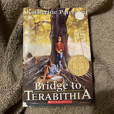 Bridge To Terabithia By Katherine Paterson (Paperback) • $5