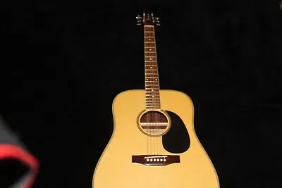 Shenandoah D3 Acoustic Guitar/ W Pickup • $399