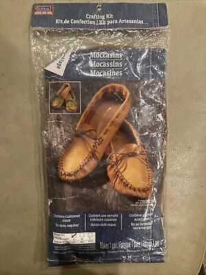 ArtMinds Moccasins One Pair Leather Crafting Kit Unisex Size 6-7 Damaged Package • $27.99