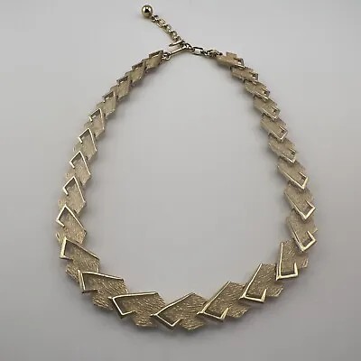 Vintage Gold Tone Signed Trifari Diamond Modernist Link Necklace • $95.99