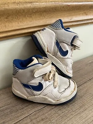 Vintage 1980s Infant 2C NIKE High-Top Sneakers White & Blue Style #900608IF • $84.84