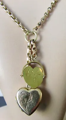 9ct Gold Necklace - Vintage 9c Gold 'I Love You' Heart Spinner Charm Necklace • £650