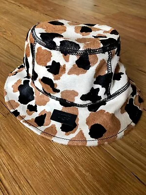 UGG Animal Print Bucket Hat In Chestnut Hair Retails: $165 • $45