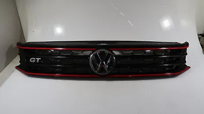 OEM | 2016 -- 2019 Volkswagen Passat GT Front Grille W/ Radar Emblem #561 853 65 • $199.99