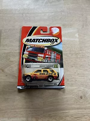 2000 Matchbox #100 On The Road Again-Roadside Rescue ISUZU RODEO Yellow • $4.99