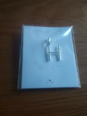 Joma Jewellery. Silver Plated Letter Charm.   Letter   H • £3