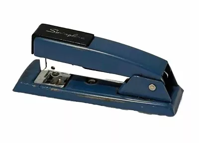 Vintage Swingline Stapler 711 Desktop Compact Blue 118-71 Shorty Cub • $7.99