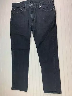 Levi Size 38x30 Mens Jeans Black Straight Leg (Actual Inseam 29) • $17.99