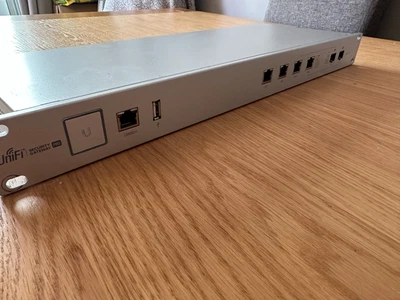 £94 • Buy Ubiquiti UniFi Security Gateway Pro (USG-PRO-4)