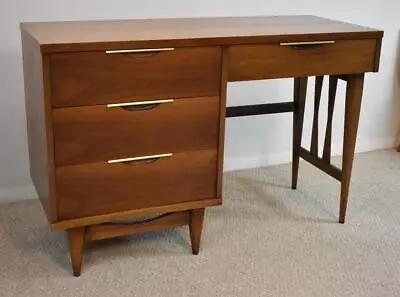 Mid Century Desk By Kent Coffey Tableau Collection • $1400