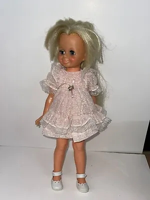 Vintage 1969 Ideal Toy Corp. Crissy Velvet Blonde Growing Hair 15  Doll • $7.99