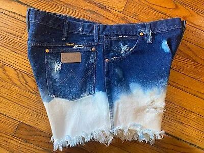 Vintage Wrangler Cut Off Jean Shorts Women’s Waist 40 White Distressed Bleach • $19.99