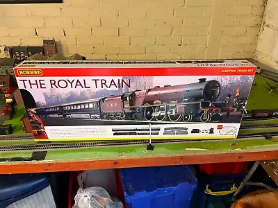 HORNBY  R 1057.  THE ROYAL TRAIN SET - Now Incomplete • £85