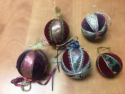 CHRISTMAS ORNAMENT Lot Of 5 Hand Made Victorian Multi Colored 3  Balls • $19.98