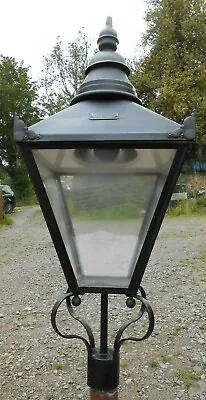 £195 • Buy Large Used Urbis Traditional Lamp Post Top