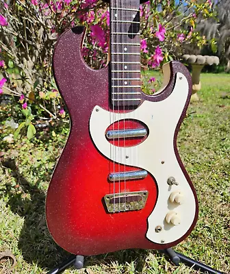 Silvertone 1457 1960s Red Burst Sparkle 2 Pickup Vintage Guitar • $599