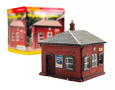 Hornby 00 Gauge Skaledale - R9530 - Magna Station Booking Office - Boxed • £14.95