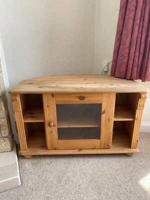 £1 • Buy Pine Corner TV Unit
