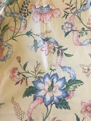 Vintage French Or English Floral Garland Interiors Cotton Fabric ~ Pink Blue • $46.99