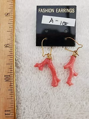 Vintage Branch Coral Earrings A-10 • $25