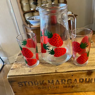 Vintage Glass Jug & Glasses / Tumblers Juice / Cocktail Set – Strawberries! – • £14.99