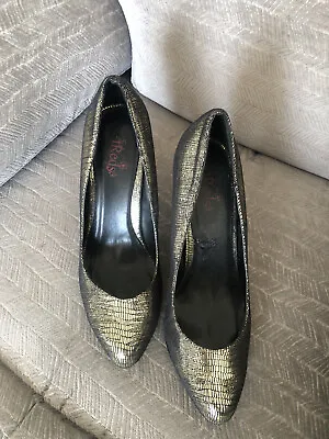£3.50 • Buy Bronze Court Shoes Size 7 By T REDS   New