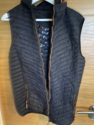 Black Superdry Gilet Boys 12-14 • £5