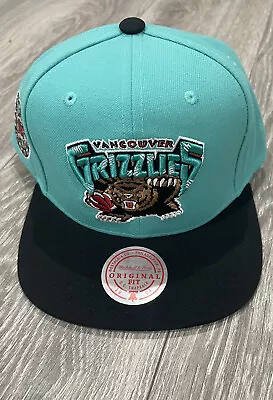 Vancouver Grizzlies Mitchell & Ness SnapBack Adjustable Hat Mintblack  Color • $26.99