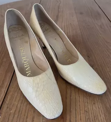 Vintage Marquise 8.5 AAA Crocodile Cream White Heels Pumps Looks Unworn • $30