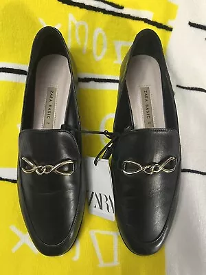 Zara 100% Genuine Leather Loafers Horsebit Chain Flats Womans 38 US 7.5 Bloggers • $59.99