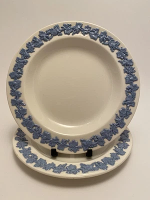 £25 • Buy Vintage Wedgwood Of Etruria & Barlaston Embossed Queens Ware Side Plates X2