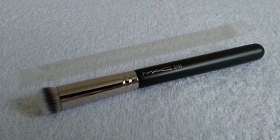 £14 • Buy M A.C Cosmetics 270s Concealer Brush ( Tried )