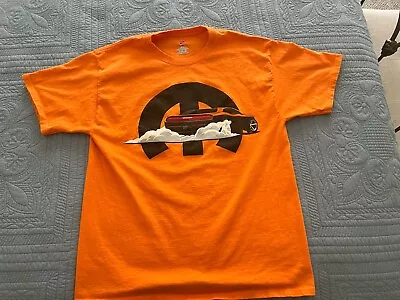 Dodge MOPAR  T-Shirt - Challenger Orange Smoke Size Men’s Large • $29.99