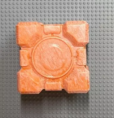 Portal Sentry Turret Series IV 4 - NECA Valve Weighted Orange (Propulsion) • $35