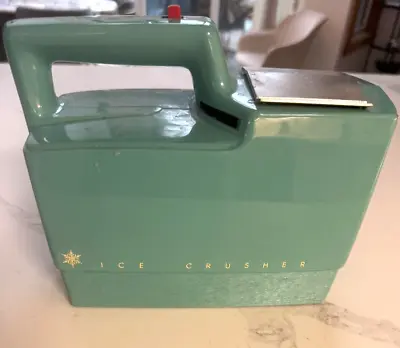 Vintage Oster Snowflake Ice Crusher Model 550 Turquoise Made In USA Mid Century • $34.50