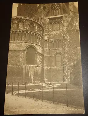 Edith Cavell's Grave Norwich Cathedral Vintage Postcard • £3.99