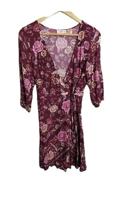$68 • Buy Arnhem Portfino Wrap Dress Size 6 Floral Print V-Neckline 3/4 Sleeves Boho Beach