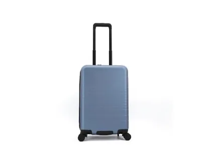 Member's Mark Hardside Carry-On Spinner Suitcase (Assorted Colors) • £105.46