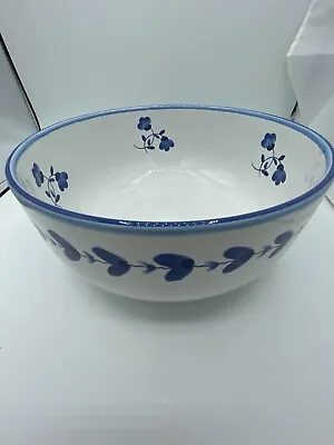 (841) R.B. Bernarda Portugal Blue Hearts & Flowers Large Bowl 10  • $30