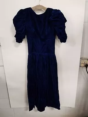 Women's Vintage Blue Velvet Dress Size 8 Ribbons On Back • $6.99