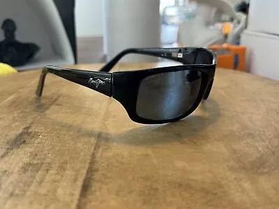 Maui Jim Men's Wrap Sunglasses Black Frame #83 • $50