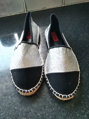 NWOTS London Rebel Glitter/black Espadrilles Size 8 . Holiday Party Beach . • £7.50