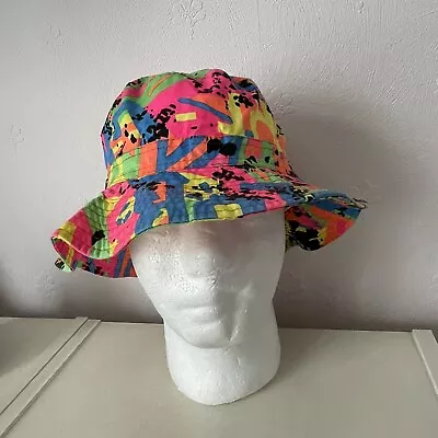 VINTAGE CRAZY PRINT BUCKET HAT - ONE SIZE - MULTICOLOURED - RETRO 90s NEON  • £14.99