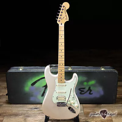 2021 Fender MIM Deluxe Stratocaster HSS VegaTrem W/ Case - Blizzard Pearl • $949