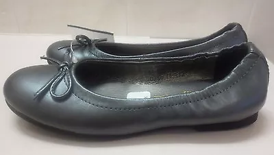 Venettini Girl's Charcoal Grey Leather Shoe Size EU 3134 NWT Awesome Deal • $69.99